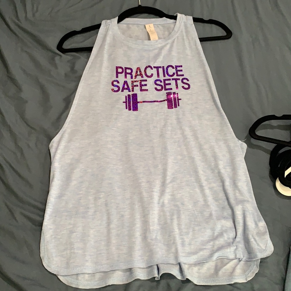 Muscle tank